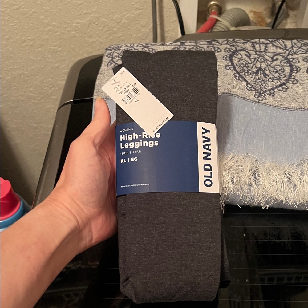 Old Navy Charcoal High-Waist Leggings